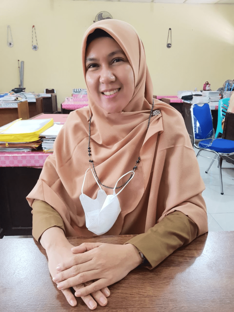 Engriani hayuningtias, M.Si