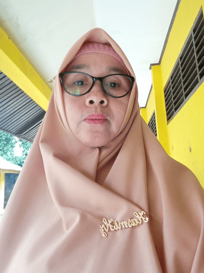 Hasmi Hamzah, S.Pd